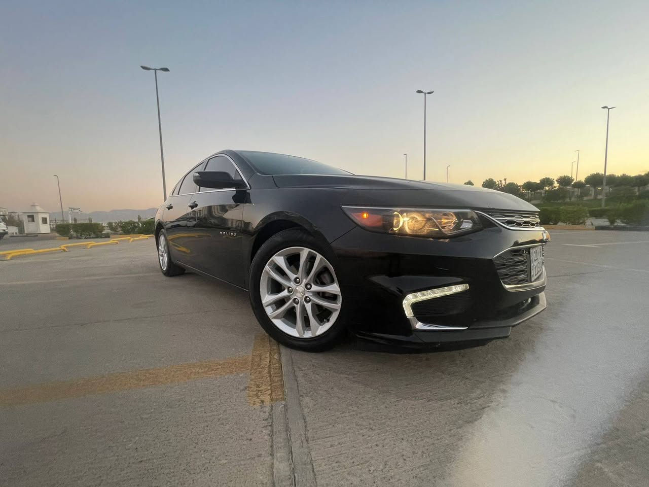 ماليبو LT2 موديل 2018  كلين السياره بدون حادث 
مواصفات السيارة معروفة  السياره خير من الله كاملة مكملة
كلشي ماتصرف عليها السياره مضللة رسميآ بيها هوية تضليل عضم عاج وبسنوية مكتوب مضلل وبيها السيارة مبدل بالعراق جاملغ الأمامي الأيمن بلادي نفس الون بدون صبغ بلادي السعر ١١٥ وبيها مجال  للإستفسار والاتصال على الرقم ***********
