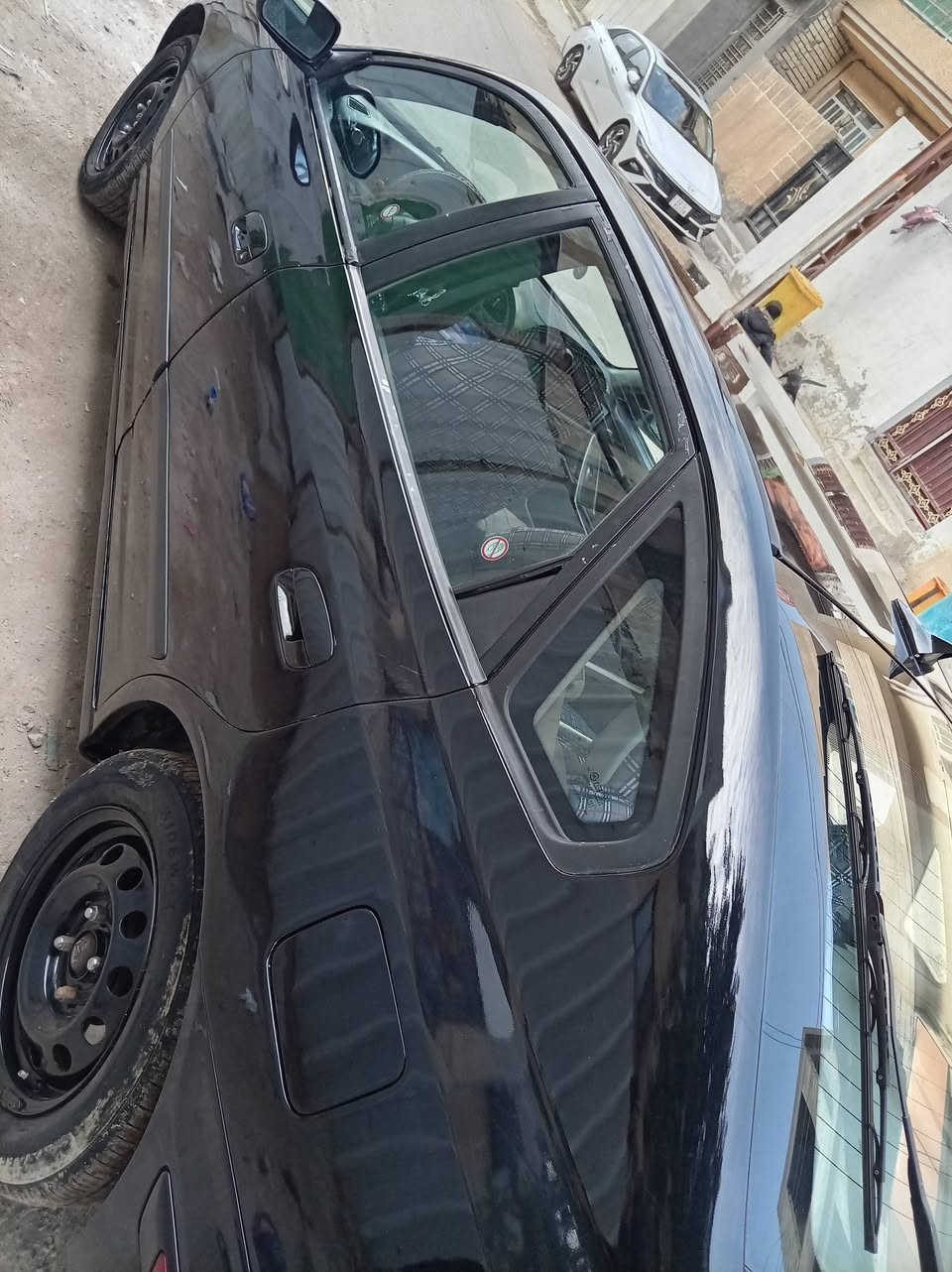 السلام عليكم الانتره للبيع موديل 2006 مصبوغة عام أثر جراد مكينه 2000 تبريد شغال كهربائيات كلهه شغاله وارد أمريكي مكاني بغداد السعر 60 وبيهه مجال الرقم للتواصل ***********
