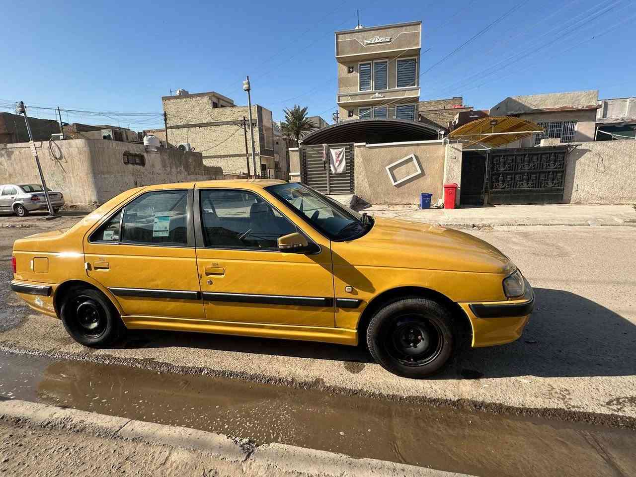 سلام عليكم بيجو بارس 2015 مصفرة هيئة وغرامة تبريد ثلج سيارة نضيفة تخم تاير جديد صدر جديد تجي تشوف بعينك سعرة 48 وبيه مجال مكاني بغداد حي أور ***********
