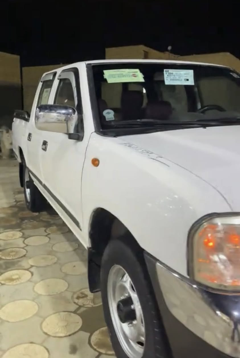 سلام عليكم نيسان لبيع موديل 2010 تحويل مباشر رقم نكليزي مكفوله بيها بس بارد بل بدي اقل شبر سياره جاهزه مكينه كير حداديه تبريدثلج 
تخم تاير  سياره جاهزه ما نقصها اي شي 
سعر  (125)بيها مجال شراي يتصل وبي خير ودلل
(‭0786 132 8565‬)
