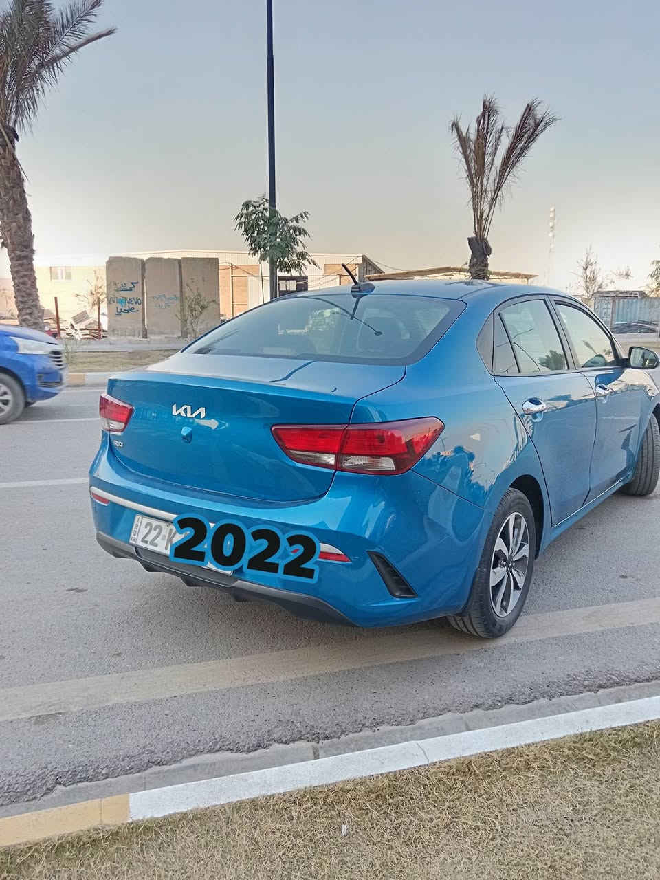 ريو 2022 بصمه ولايت زنون
ماشيه 48
رادار و توقف ذاتي و صندوق ذكي
تحكمات و شاشه وسائط
نظيفه وجاهزه..
حادث امريكا دعاميه اماميه
هنا بالعراق صبغ بين البابين الجانبيه
مكاني  بغداد..
   ***********
السعر/ 125
صوره الحادث ورقم الشاصي مرفق
