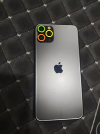 ايفون 11 برو ماكس • ذاكره ٥١٢ • شاشة مبدلة