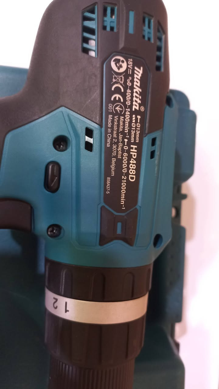 البيع جديد لوك  شاحنه مع بطارية  ***********
