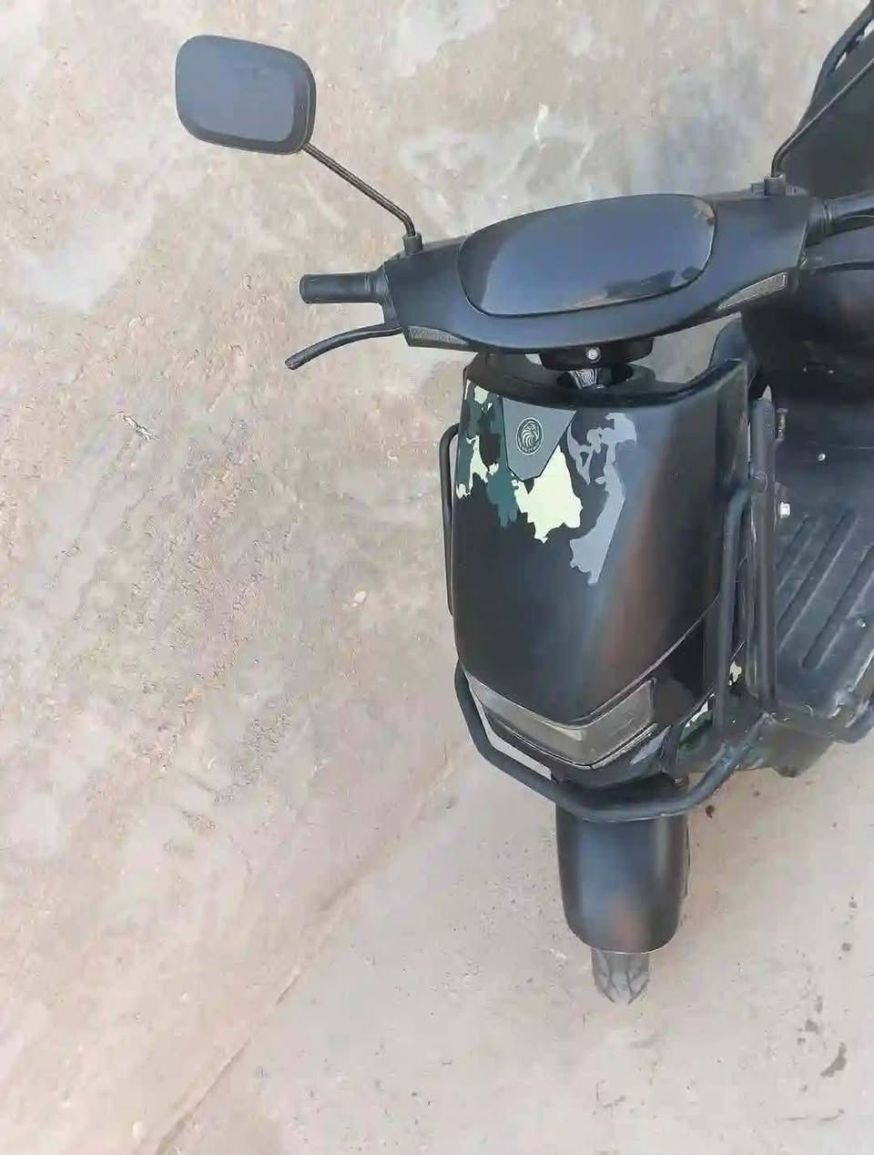 بدون بطاريات ( تاخذ 7 بطاريات )
بدون جاملغ خلفي
ماكو توصيل
مكاني نجف
بيها مجال النجف, العراق


**إذا كنت صاحب هذا الإعلان وتريد حذفه لأي سبب، رجاءا أرسل رسالة إلى الدعم الفني**