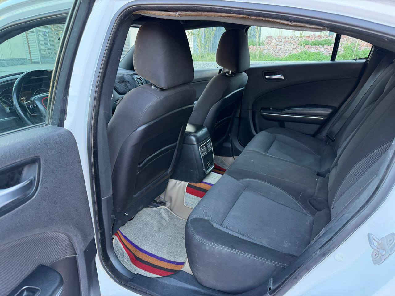 جالجر 2015 معلايه 2016
كير مكينه حداديه تبريد كله جديد تخم تاير منضومه زنون سياره جاهزه وكتاب الفحص مرفق وي الصور  السعر 138ورقه الهاتف ***********  المكان ناصريه مركز المدينه
