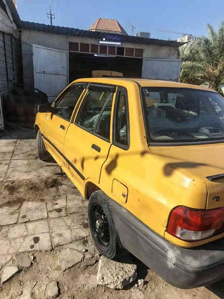 السلام عليكم سايبه موديل 11 مصفره هي غرامات السنويه 28 كير مكينه مكفولة صدر نظيف تخم تاير نظيف سعره 18 ورقه وبيها مجال  العنوان بغداد الزعفرانيه قرب جامعه الصدرين رقم الهاتف ***********
