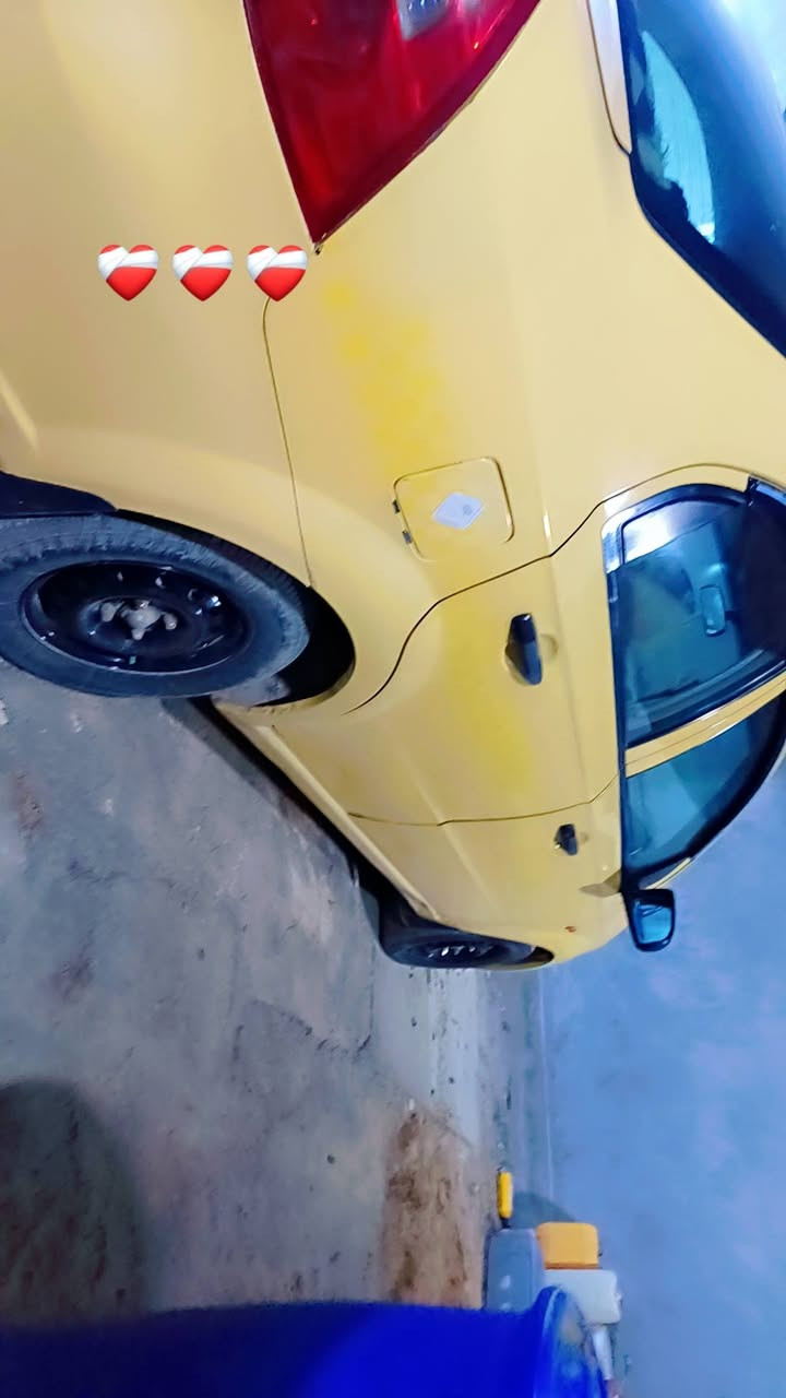 افيو مديل ٢٠٠٩ مصفره هيئه وغرامات ال سعر ٥٢وبيه مجال الشراي يتصل اوبيخير او يدلل مكاني طويريج  ***********
