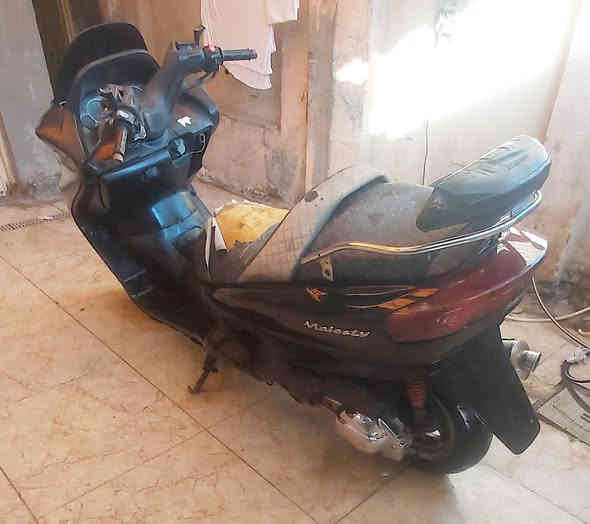 السلام عليكم..
للبيع ماجستة دبل رون مكينة مكفولة من التنقيص والتبخير والنضوح كلجات نظيفة كابريتر بلاد نظيفة منظومة راديتر نظيفة.. كفرات نظافة ٨٠% ..كهربائيات كيجات رون كيلو متر حماوة بانزين  كلهة شغالة صدر أمامي خلفي نظيف .. 
نواقصهة .. باتري وستان تعليك وكتف اشاير  ..
السعر ٥٠٠ هاتف *********** مكانها بغداد الحسينية الراشدية ترهم مراوس
