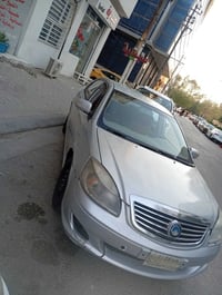 سياره جيلي موبل للبيع موديل 2012السعر35 07802563588