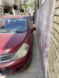 نيسان فيرسا • وارد امريكي • حادث بالسونر