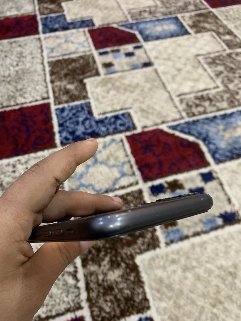 السلام عليكم ايفون 11 عادي ذاكره 64 باتري 72 لجهاز مبدل شاشه فقط شرط طبق الاصلي فيس ايدي شغال كامرات شرط رقم  واحد الحهاز كله شرط لفحص اي خلل لي عاطل مابي سعر 185 رقم *********** اسيا ***********
