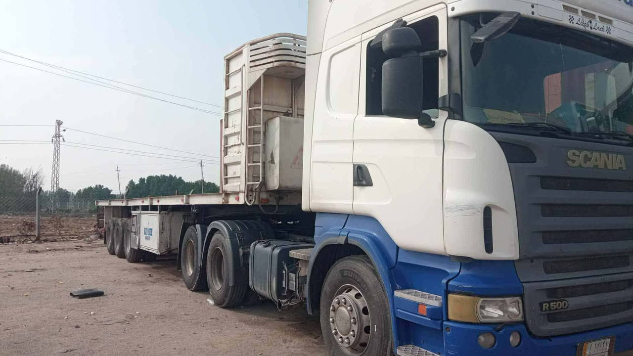 السلام عليكم للبيع سكانيه سنكل خلفي مكينه انجكتر 500 مكفوله كفاله عامه لاتنقيص  ولاتبخير مربوطه 4محاور بلسنويه وراه 3محاور عربانه سيكام كير 3.3 رقم كركوك قرار 48 بسمنه السعر الاتصال على رقم *********** السياره مكفوله كفاله عامه
