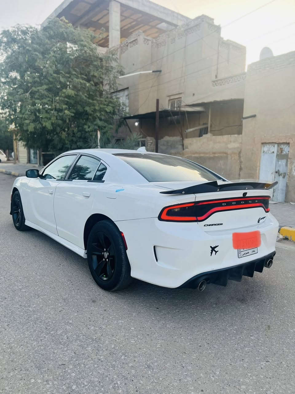 سلام عليكم للبيع او مراوس جارجر موديل 17 اصل فول مواصفات عدة الفتحة ماشية 150 ألف كيلو محرك 3600 حادثة جاملغ والبنيد وهنا بية صبغ 4 قطع بدون دواخل أبيع صبغ احزام السعر 153 الشراي يتصل وبي خير ويدلل مكاني كربلاء 
   ***********
