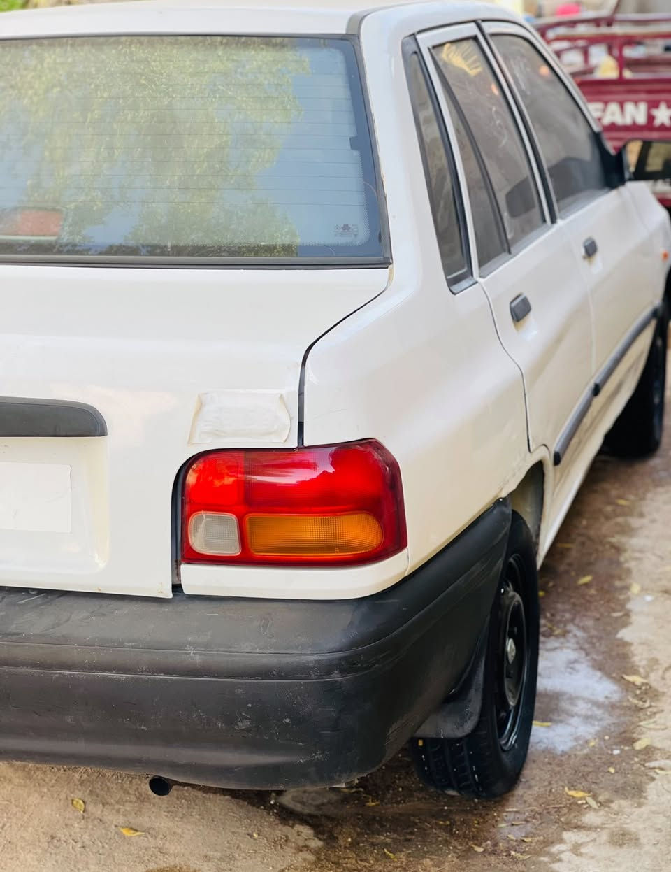 السلام عليكم سايبا موديل 2011 للبيع سياره معمره الدواير فقط مكينه كير حداديه تخم تاير تبريد كله كفاله ماشيه 177 الف  رقم بصره بأسمي السعر 38 وبيها مجال شي قليل كلش. عنوان بصره ابو الخصيب ***********
