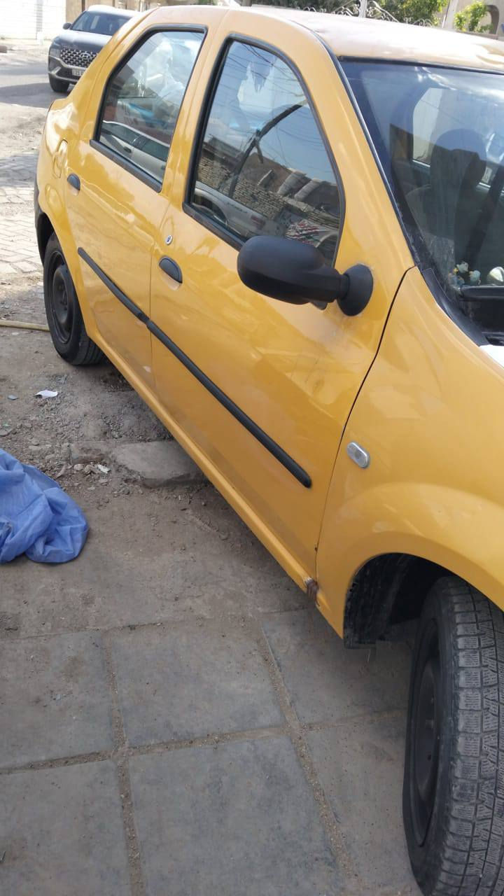 رينو للبيع او المراوس موديل ٩ رقم بغداد انكليزي مكينه وكير مكفولات ٣١ وبيه مجال الاستفسار *********** بغداد, العراق
