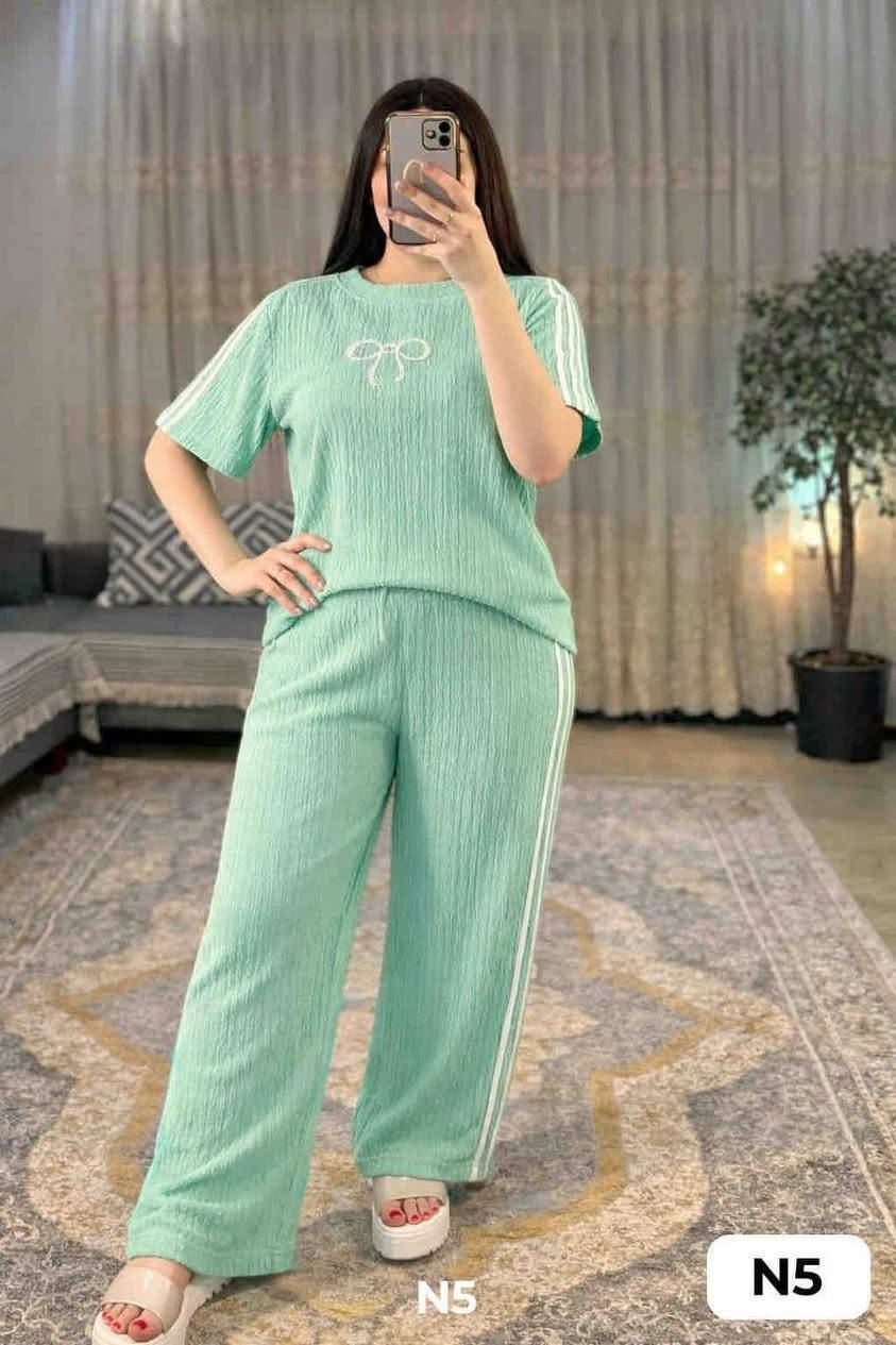 🌞 استعدي لصيف لا يُنسى مع أحدث موديلات التراك النسائي! 🌞
اكتشفي تشكيلة صيفية مذهلة من التراك النسائي التي تجمع بين الأناقة والراحة. سواء كنت تبحثين عن إطلالة رياضية عصرية أو لمسة أنيقة للتمشية على الشاطئ، لدينا ما يناسب كل ذوق..
🔗 لا تفوتي الفرصة! 🔗
تسوقي الآن واكتشفي الموديل الذي يعبر عن شخصيتك. كوني على استعداد للتألق هذا الصيف مع تراك نسائي يجمع بين الأناقة والراحة بلمسة عصرية.
💃 كوني نجمة الموسم! 💃
عررررض خاااص
فقط بسعر 8,000 لقطعة الواحدة 🤗
15,000 الف للقطعتين ☺️
20,000 الف ثلاث قطع 😋

يوجد توصيل لجميع محافضات العراق . 
كلفة التوصيل : 5,000 الاف لجميع المحافضات

لحجز والطلب مراسلة الصفحة او عبر الواتساب  ***********
#fypシ #trendingreels #العراق #style #الجميع #ملابس  تـسـوقـك الـممـيز
