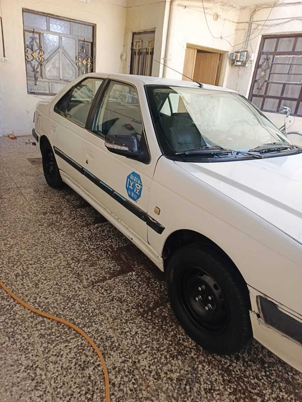 السلام عليكم بيجو بارص موديل 2012  بأسمي رقم بابل مشروع وطني تدفئة تبريد ثلج حداديه 70 بالميه كهربائيات كله شغاله سعره 40 وبيه مجال مكاني نجف شارع المدينه  رقم ***********
