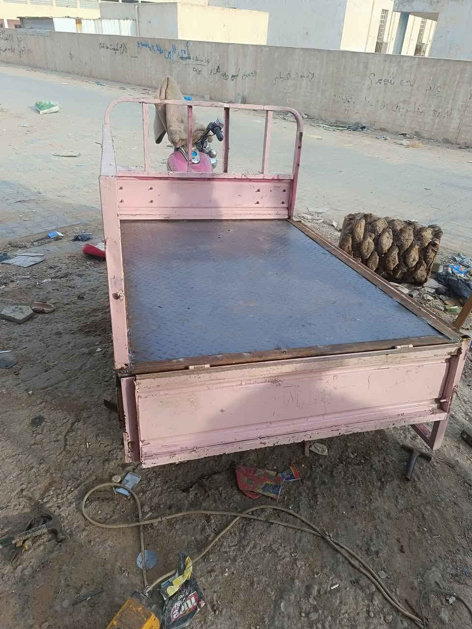 ترتيب جميع الستوتات التعبانه عنوان النجف الاشرف قرب ملعب النجف الدولي
***********

حصيره 

ترتيب صفاح 

ترتيب شواصي
