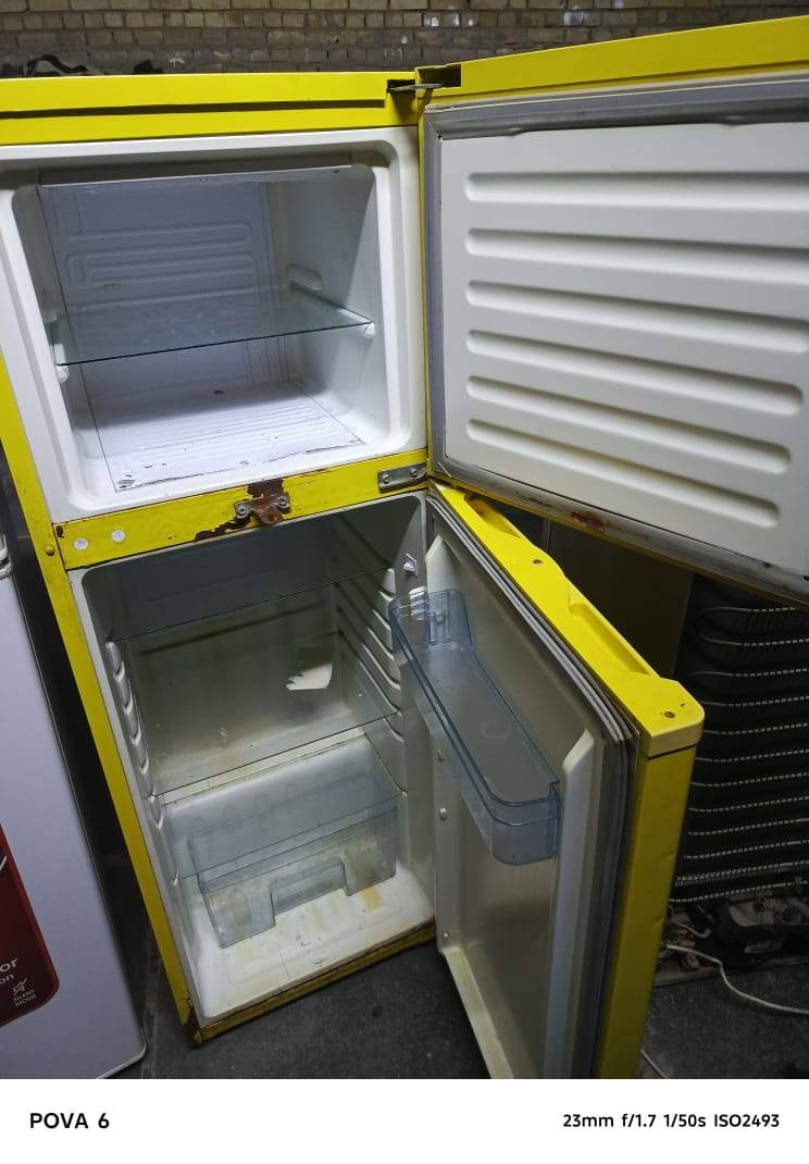 السلام عليكم ثلاجات عدد 2 عل فحص وتجميد تجي تفحص يلا تاخذ مداخلات تصليح الوحده 150 مكاني بغداد البلديات المعسكر *********** تخم سبع مقاعد ب150 بيهن مجال
