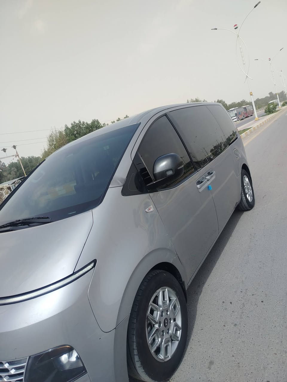 سلام عليكم ستاريه 2025 سياره دخول جديد سياره جديده سياحي فول سياره بيبان كهرباءيه  تبريد أمامي خلفي سياره  كاز جديده السياره بدون رقم تترقم أي محافظه للستفسار رقم )) >)) ((***********)) وسعر 260
