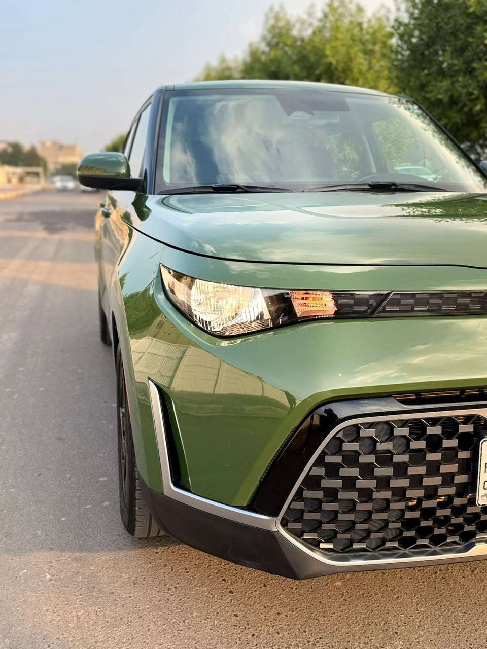 السلام عليكم
للبيع صول موديل 2023 شكل جديد سيارة جديدة 

فول مواصفات 

حادث بابين صبغ 

ايرباك بردة بس

وبيه بنيد كلير امريكا

سيارة جاهزة وجديدة 

بدون اي نقص 

سعر 155 وبيه مجال بصيط وعتقد ماكو هيج سعر 

سيارة بغداد العامرية 

الهاتف ***********

صور الحادث بلمنشور
