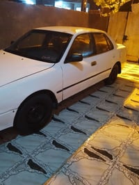 اسلام عليكم شباب سياره ياباني كامري البيع موديل ١٩٩١ المحرك ٢٠٠٠ حاداد...