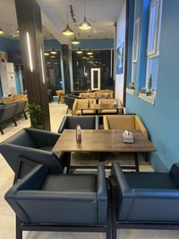 كراسي • ٤٠ قطعة • استعمال شهرين