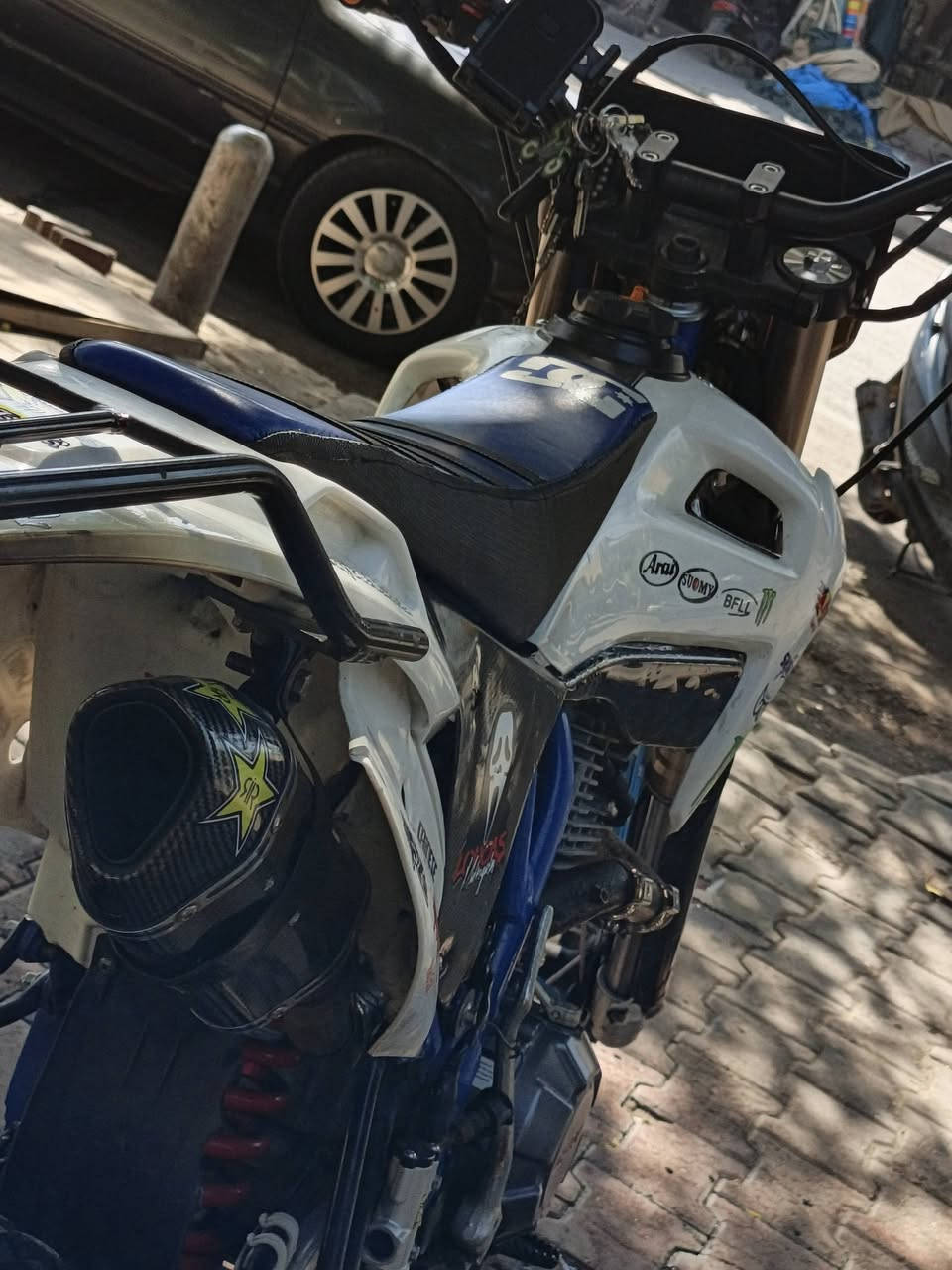 للبيع  أو مراوس Crx 2024
كفاله عامه من لتاير لتاير 

كزوز رياضي طرب كاربون فايبر 

بكره مال لعب وزنجيل امريكي 

معلايه الدراجه كامله مكمله عليها زنون 3 الوان وسكن احمر

كشن اصلي مدوشم ستيرن بلادي لعب 

دهن امزويل 

بانزين محسن للقبق 

بلك اصلي NGK 

شاصي بلاد ازرك 

كفرات بلاد ولا كسر 

دبل لعب أصلي 

زوج تايرات امامي خلفي جبلي 

كهربائيات كلها شغاله 

اوراق لدراجه كامله مع مكاتبه اذا تحب ترقم شي 

للبيع أو مراوس حسب لقناعه والسعر 1850 وبيها مجال لطيبين 

مكاني بغداد حي الجوادين مقابيل سريع الشعله

رقم وتساب [***********]∆[رقم الخط  ***********]
