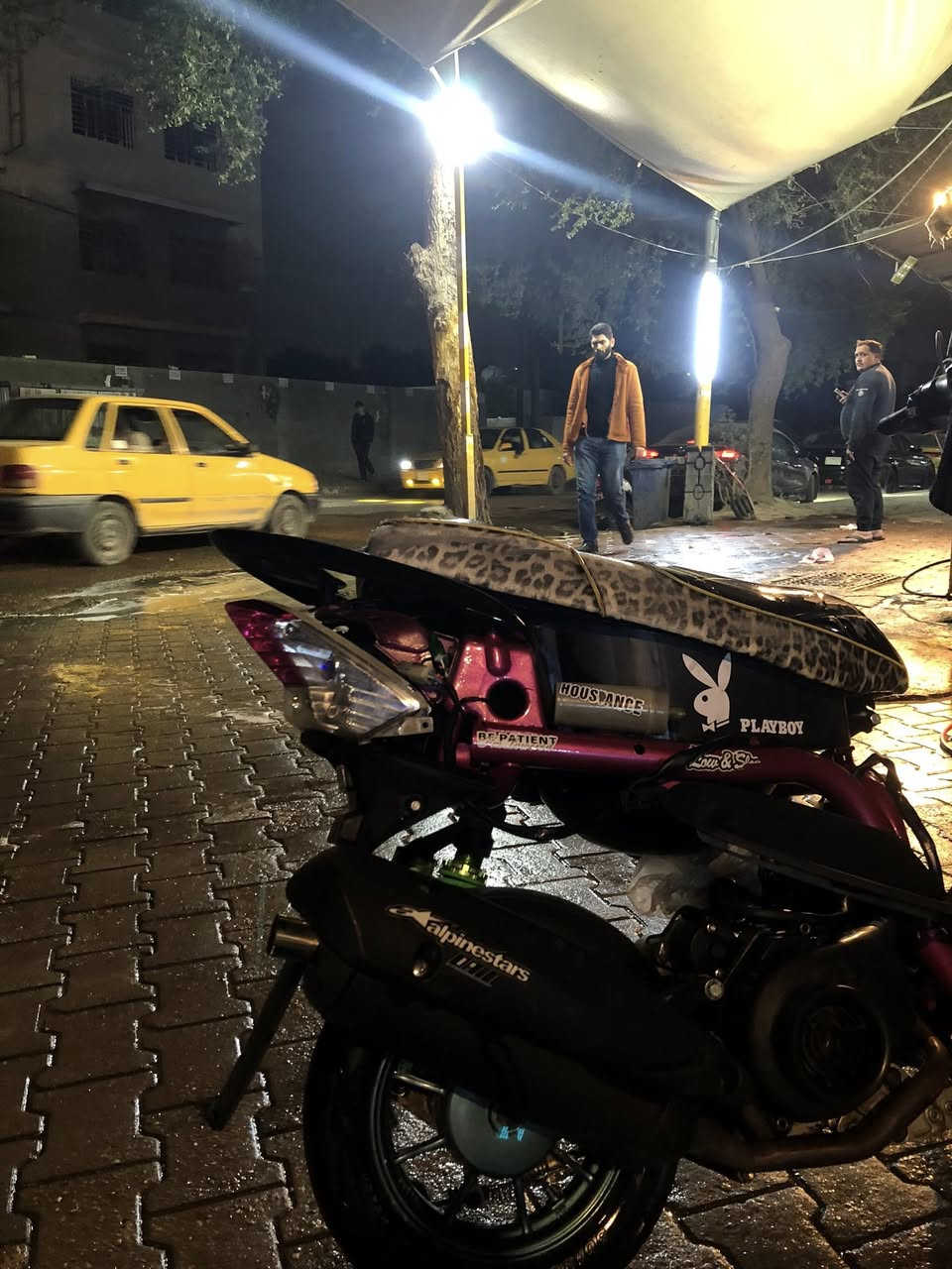 سلام عليكم عدلهه 55 للبيع او مراوس فقط ثعلب او اكزز دراجه سوفت عينك مصروف عليهه لعابه استفسار رقم *********** متواجد مازنجر 💙
