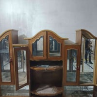 قيم واخذه فقط هاذه 07723303946