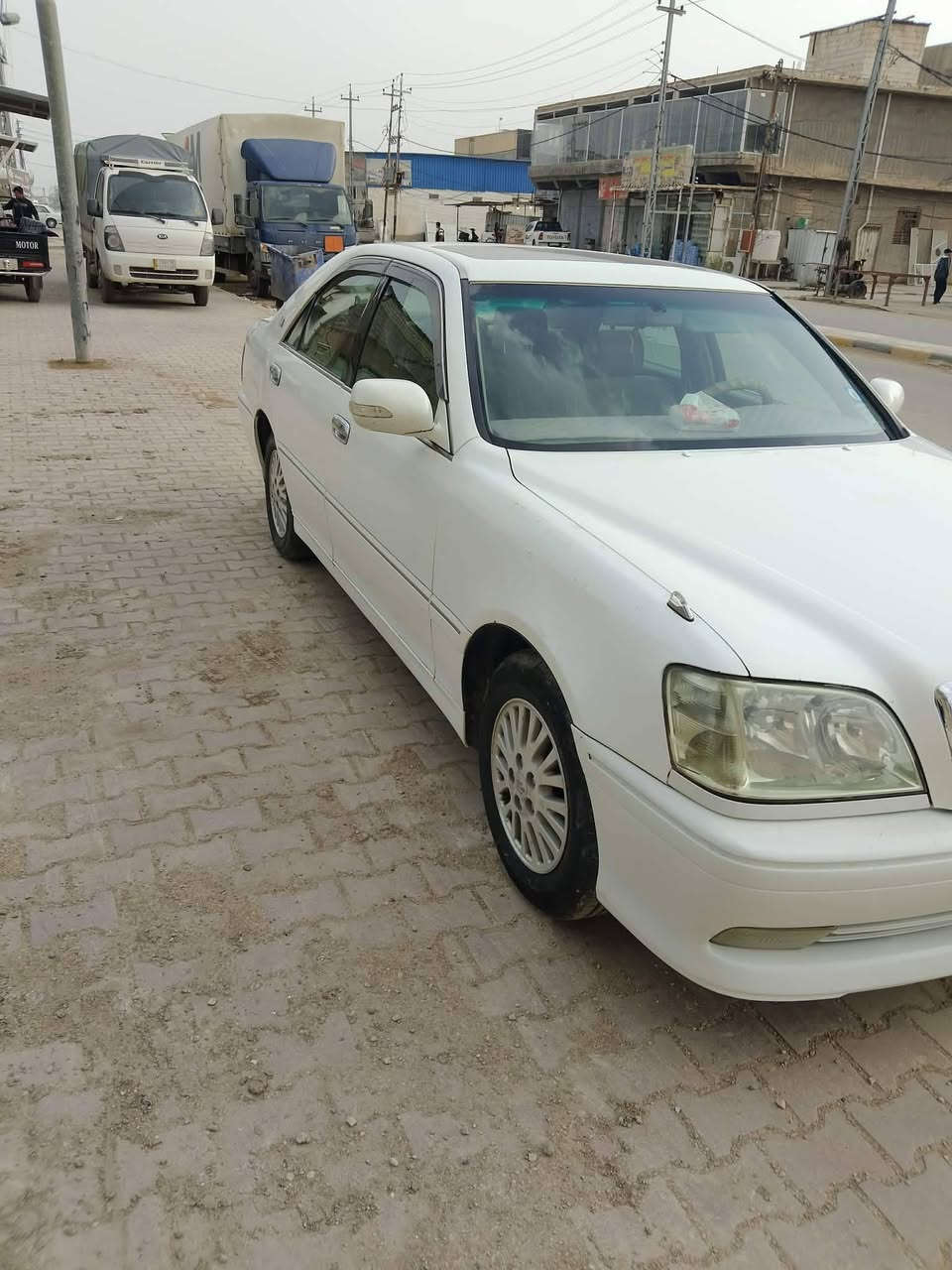 سلام عليكم شباب مالكه للبيع السياره كفاله من كص ونقل وضربه وصبغ محرك دي فور الجبير ٣ دكم برده تبريد خلفي امامي كرستال من الخير فول مواصفات بسمي قرار ٤٨ عنواني نجف سعر ١٤٠ وبيه مجال ***********
