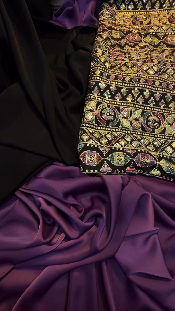 كتان هندي مطرز 
أقمشة الباري 
ديوانيه سوق التجار شارع الصفافير 
#اقمشة #خياطة #رمضان #ترند


**إذا كنت صاحب هذا الإعلان وتريد حذفه لأي سبب، رجاءا أرسل رسالة إلى الدعم الفني**