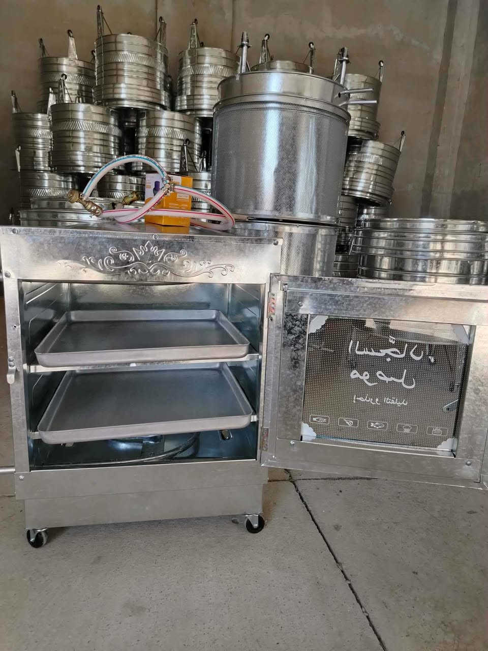 اهم عروض الافران ....المتوفره لدينا من معرض السجاد الاصلي افران منوعه طابقين وثلاث طوابق وايضا افران بيها تنور ....تجي مع كامل الملحقات والتوصيل يتوفر لجميع محافظات العراق موصل, نينوى


**إذا كنت صاحب هذا الإعلان وتريد حذفه لأي سبب، رجاءا أرسل رسالة إلى الدعم الفني**