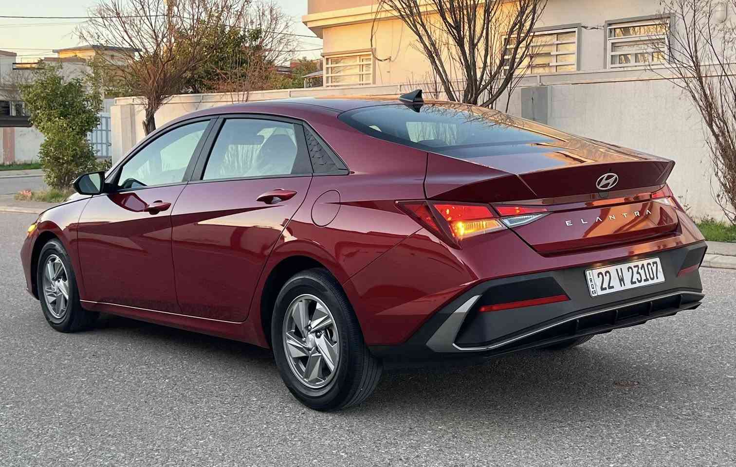 السلام عليكم (للبيع فقط بدون مراوس)
هونداي النترا ( 2025 ) الشكل الجديد
زيرو ( ماشية 4000 الاف ) السيارة جديدة بمعنا الكلمه
ترقيم جديد اربيل بسم شركة وكاله تحويل مضمون100‎%‎
ضرر السيارة جدا بصيط شبر بلبنيد فقط من فوك 
باقي السيارة كفاله عامة
( السيارة ليبل واحد بدون فتح
( مواصفات السيارة ) ( محرك 2000 دوش )
رادار امامي
رادارات جانبية بلمري نفطه عمياء
تحديد مسار سياقة الكترونية   
تحكمات ستيرن كل الجهات تلفًون
مداخل تايب سي 
مود درايف 3 انظمه
ويل كب
دسكات خلفي امامي 
السيارة جديدة جدا اي نقص مابيه من الداخل والخارج
سيرفس كامل دهن فلاتر
السيارة كاملة مكملة
 السياره على وضعية الشركة كلشي بيه بلادي 
 لزكات الشركة لايلونات الشركة كتلوكات الشركة
ارضيات الشركة
السيارة جديدة جدا
مكاني بغداد شارع فلسطين 
اي استفسار هذا رقمي *********** وتساب
