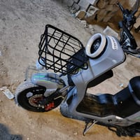 دراجة ار 9 للبيع بطاريات فوول عل فحص السعر 350 وبي مجال للاستفسار 0775...