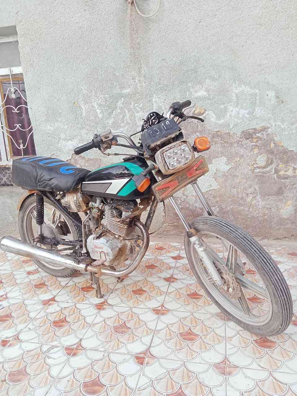 السلام عليكم دراجة ارشة موديل 18 أوراق سكنر السعر 200 اوبيهه مجال


**إذا كنت صاحب هذا الإعلان وتريد حذفه لأي سبب، رجاءا أرسل رسالة إلى الدعم الفني**