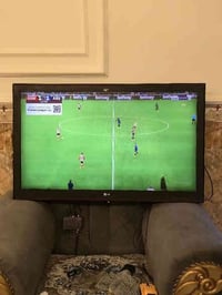 شاشة بلازما • 42بوصة • كوت زين القوس