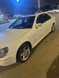 سياره مارسدس غواص السعر 110 مديل 2000 فول مواصفات AMG    S550مكفوله من...
