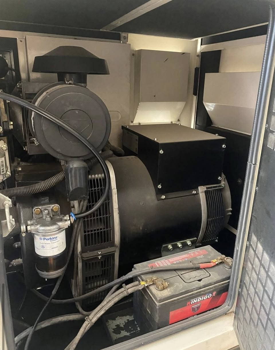 للبيع 80 كيفي ساعات العمل 320 ساعة بعدها لوك جديدة وياها تانكي كاز وكاز حدود 1500 لتر مكانها بغداد الدورة


**إذا كنت صاحب هذا الإعلان وتريد حذفه لأي سبب، رجاءا أرسل رسالة إلى الدعم الفني**