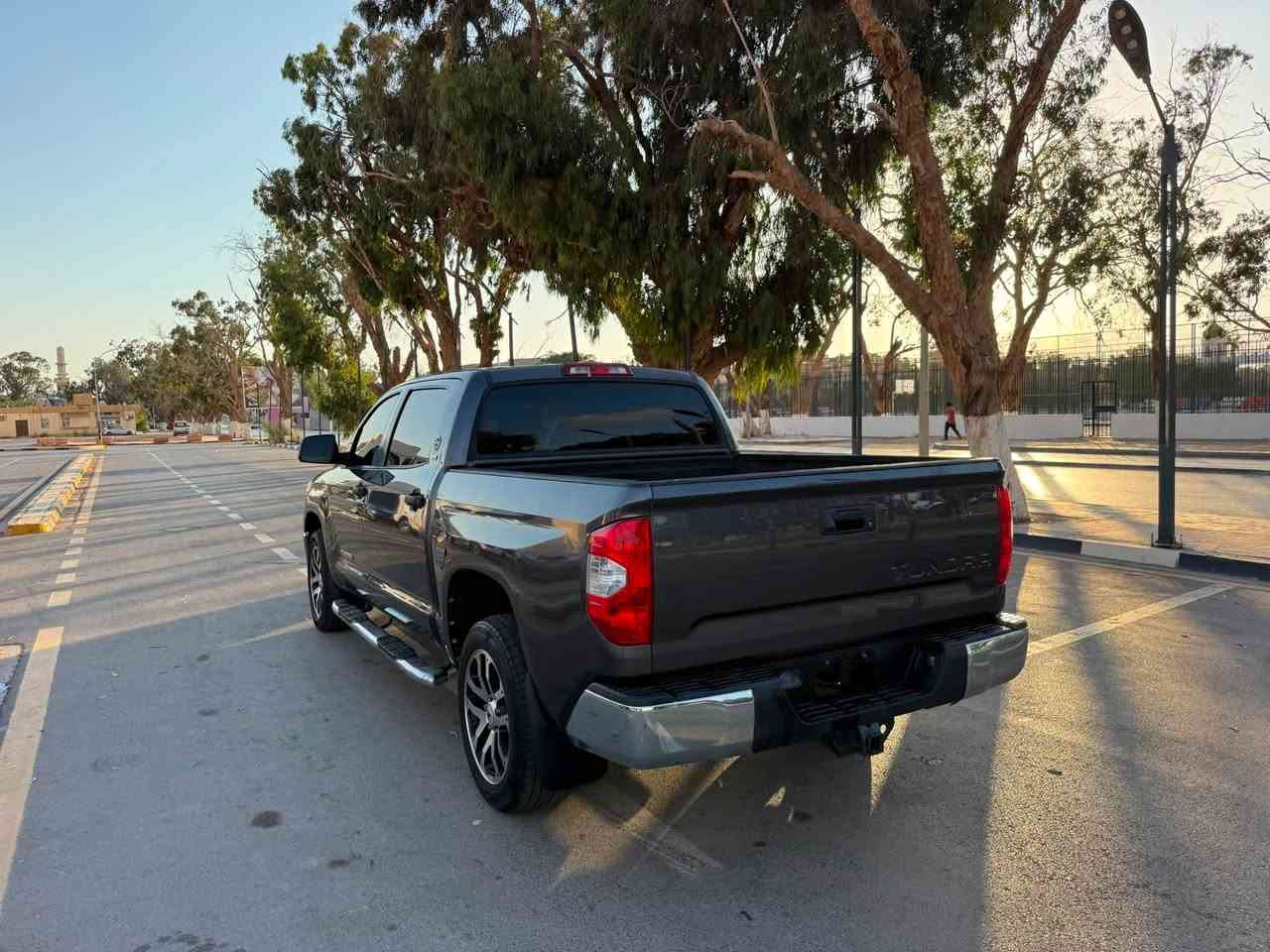 بسم الله مشاءالله لاقوة الا بالله 🤌🤌
تيوتا تندرا  موديل 2017🚀46🔥SR5 🔥ماشيه 200mi ساحلي محرك كمبيو صاله تكييف  اليآت جر كوارين تبارك الرحمن كربون موجود بالكامل 
زواق دار مفش ارباك طالع👌
استراد امريكي خاشه توه رساله مفتوحه
سعرها 102.000🌶️🔥كاش نفس تحويل🌶️🔥
احكي في فلوس فقط 👋🏻مكان بنغازي حدائق للاستفسار(0911944574)
‭(0920423469‬)
‭(0919633454‬)


**إذا كنت صاحب هذا الإعلان وتريد حذفه لأي سبب، رجاءا أرسل رسالة إلى الدعم الفني**