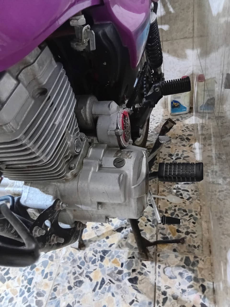 مكينه دايوند عظم شغاله شرط الشغل مكانها كربلاء المعملجي السعر 150 بيها مجال تجي تشغلها وتكلبها بعدها بالدراجة المكينه
***********
