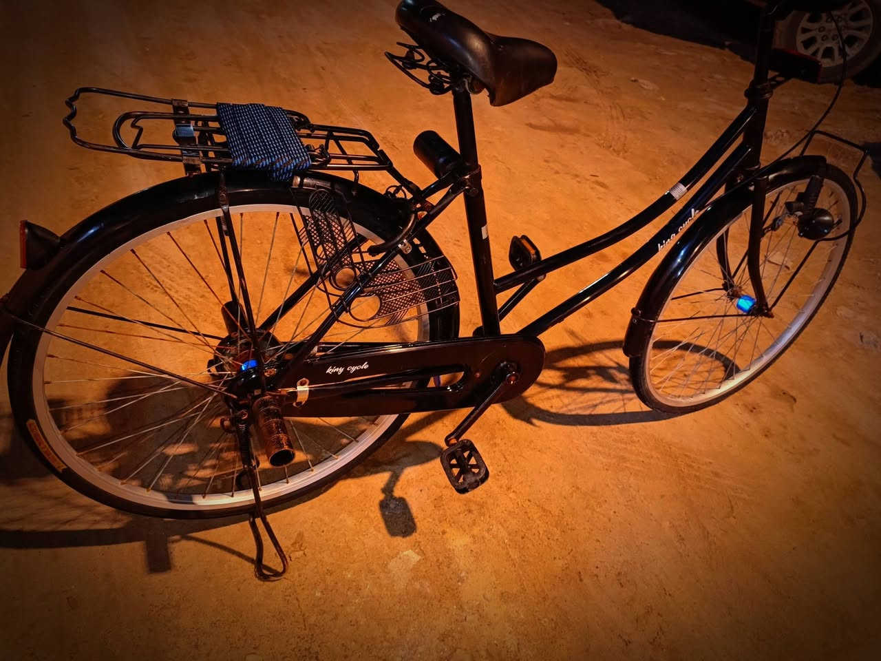 السلام عليكم بايسكل للبيع سياحي حجم 26 ومثل ما تشوف لبايسكل نضيف
سعر لبايسكل 140 الف وبي مجال قليل مكاني شط العرب الجزيره الثالثه للتواصل ***********
