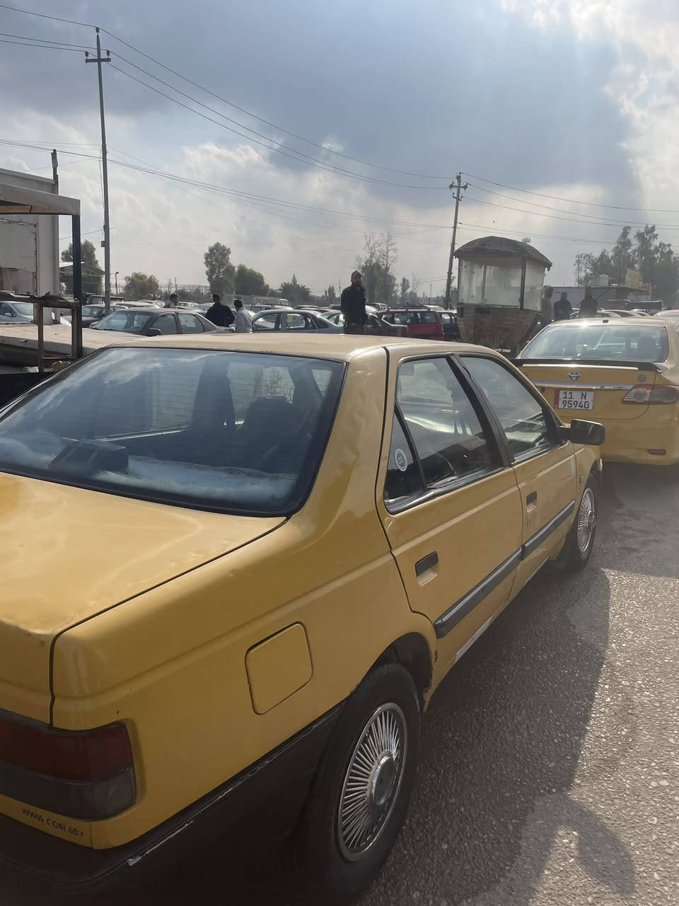 بیجو مودیل2009مشروع وطني كابون بنزين نقابه صفر كير محرك شرط بدون ضربه شرط تحويل صاحب شرعي اب كركوك شرط تحويل صدر دبلات شرط سعر 25 بيمجال ***********
