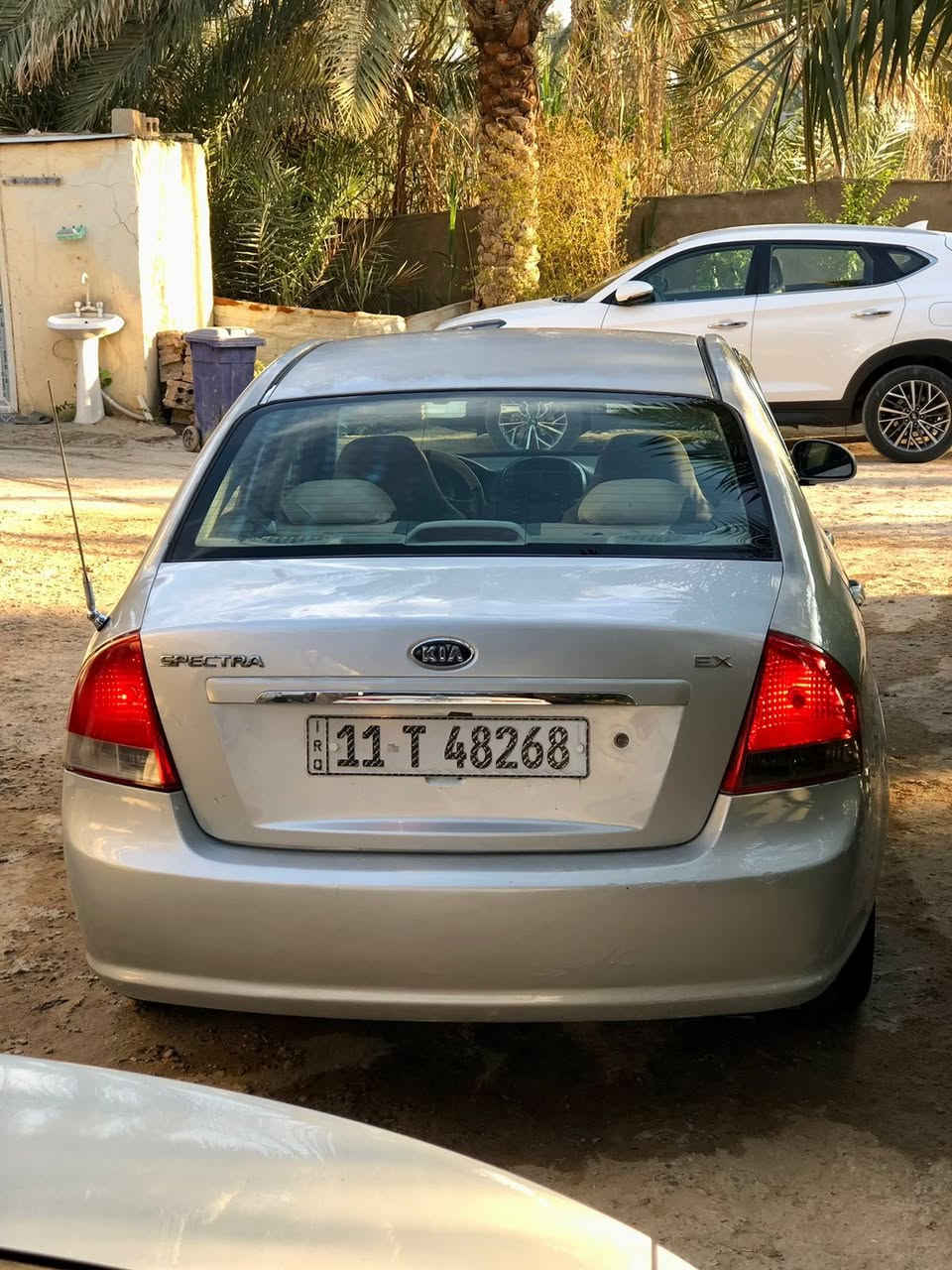 سبكترا 2009 حادث جاملغ امامي مبدل نفس الون بدون دواخل شرط  وبالعراق بيها كم قطعه صبغ أثر جراد ابيع حزام  المحرك والكير كفاله تراي يخبل حداديه جديده سنويه وهزه ما ساقطه رقم بغداد تحويل بنفس اليوم
سعرها ٨٣ وبيها مجال مكانها كربلاء 
***********٧٢١
