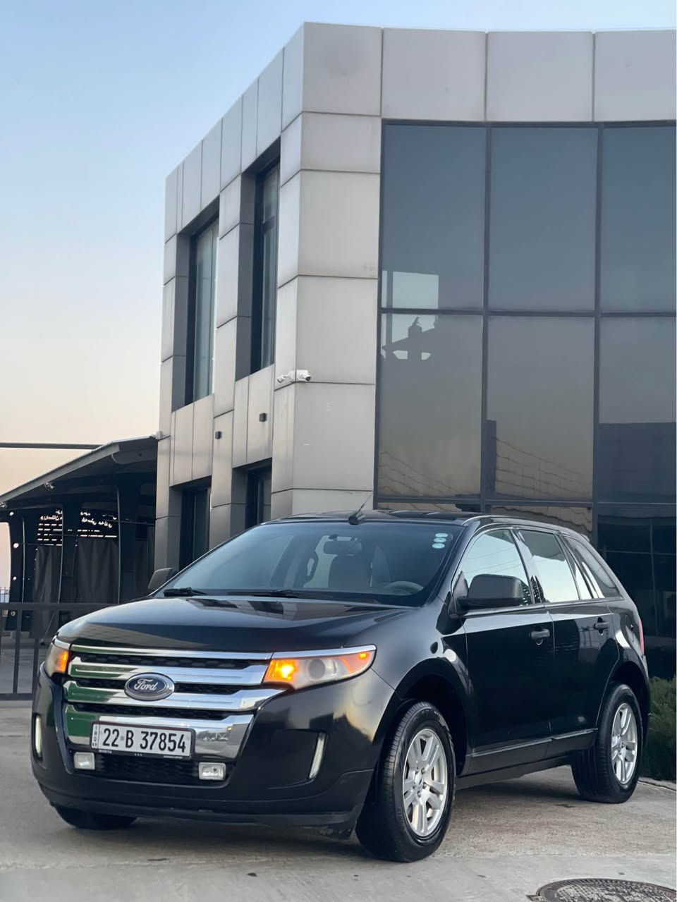 فورد ايدج 2011 بي بوياخ يةك ساردي بجوكي هةيه رةسمي سونةرةريم داناوه زور جوان و توند و توله كيرو مةكينةي بةشةرت بي عةيبه سةنةوي تازةيه سعري 102$و معامله 
0771 502 0007 
0751 236 84 33 
تحويل و غةرامة بةشةرت السليمانية, العراق
