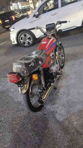 سلام عليكم دراجه ايراني البيع 2016طالعه بل 21 دراجه كفاله عامه تلفيس مافيلس دراجه شوفت عينك نضيفه بعدهه بريحت شركه جانت مخزونه وكيلهه سيد خلدون السعر 1500وبيهه مجال لطيبين ***********
