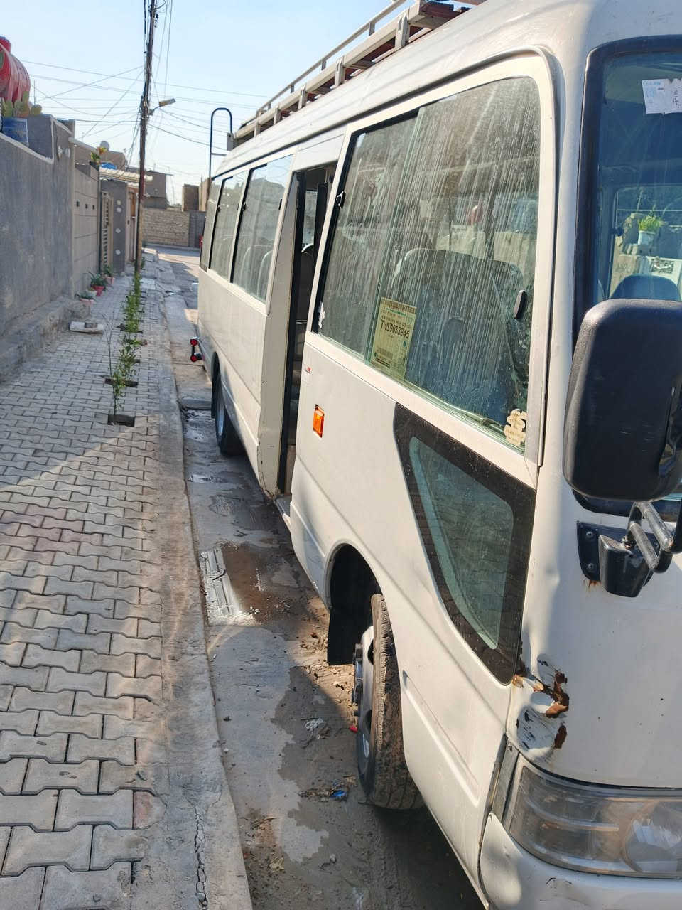 السلام عليكم اخوان كوستر2007للبيع رقم بصرةمكينة وكير خير من الله فقط الاكسن بي بداية ونة التفاصيل أكثر الاتصال على الرقم *********** السعر 195وبي مجال قليل حك الجية
