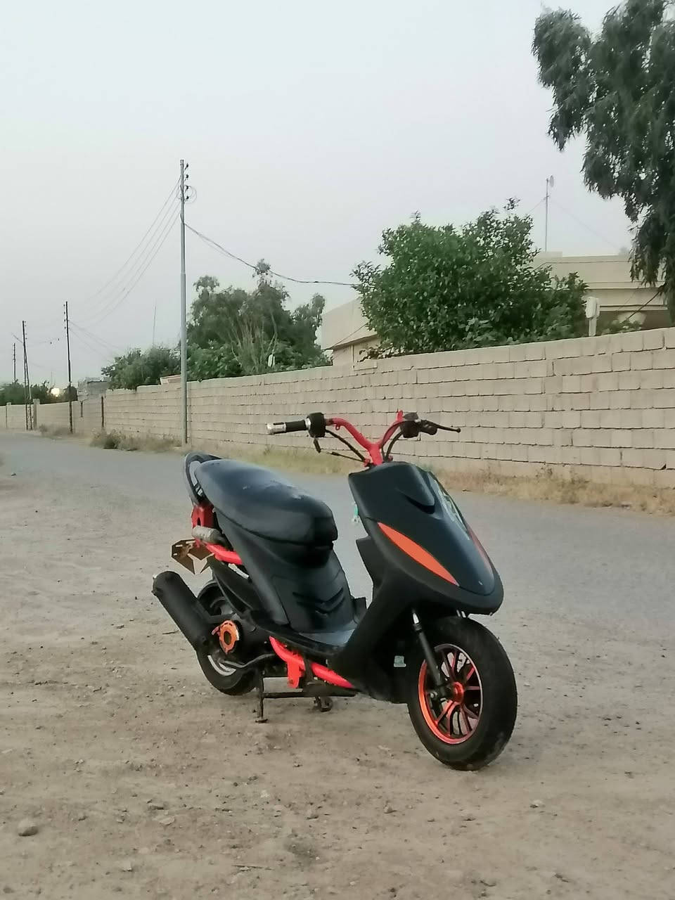 السلام عليكم دراجه ماكس لعب للبيع. 
مكفوله 
دراجه مفتوحه مبدله فقط ولفات
معدل وشلعه اشك الكاع 

تزويد البيها

 وياله رياضي قبق فلاوين وقطره ورقم صالنصه FM شاصي مصبوغ
المكان صلاح الدين الاسحاقي
التواصل *********** او خلص
السعر خاص.
