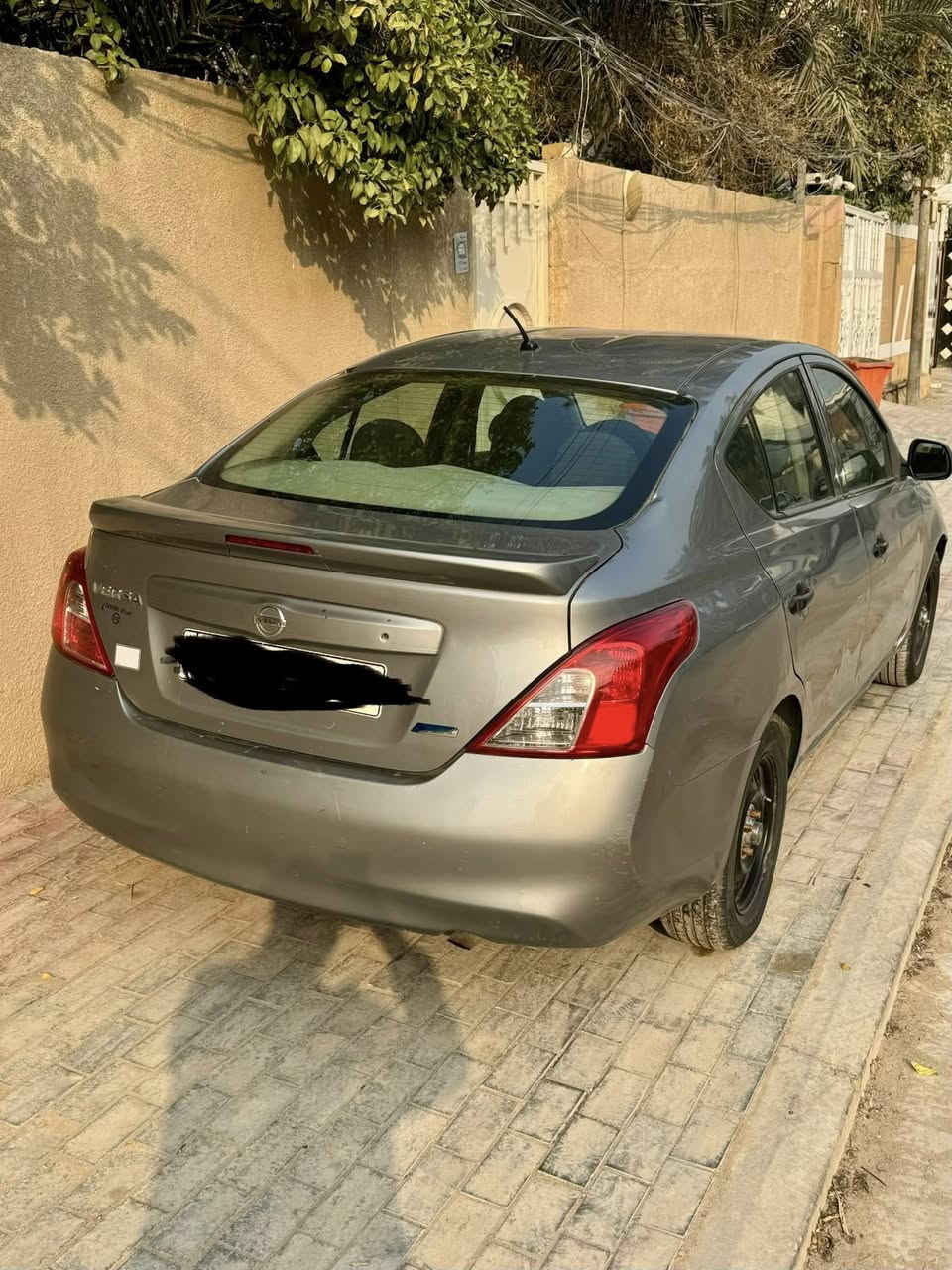 السلام عليكم
نسيان فيرسا امريكي 2014  بيها جاملغ وبنيد فقد بدون دواخل تبريد فول رقم بابل رقم جديد بسمي سياره مداور ثاني يوم 
*********** 
مكاني كربلاء حي الحسين
