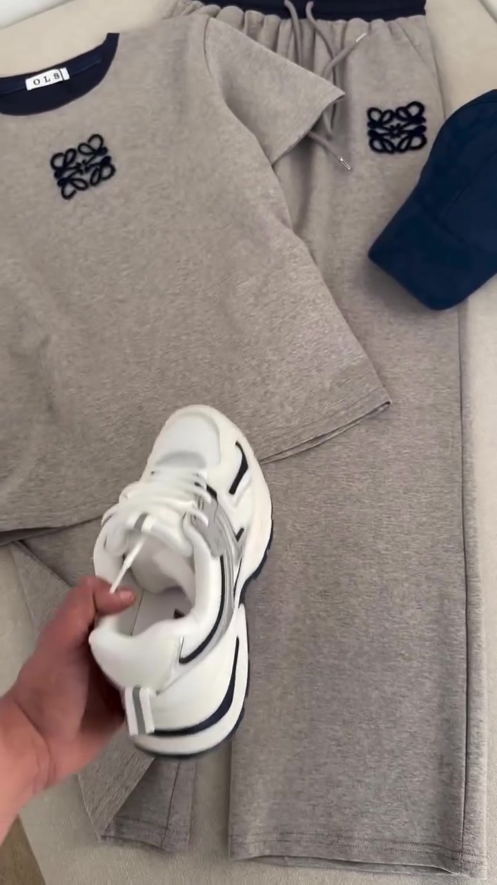 ‏‎
ازياء كلبدون 👗🧥👚

‏‎العنوان :

الفرع الاول /‏‎ المنصور / قرب سيد الحليب / مجمع سنتر القرش /الطابق الثاني

الفرع الثاني / الاعظمية / شارع الضباط / مقابل مطعم ليز

🌺🌺🌺🌺🌺🌺

‏‎‏‎يوجد خدمة توصيل 
‏‎‏‎لجميع مناطق بغداد والمحافضات 🚕🚕

‏‎‏‎للحجز والاستفسار يرجى مراسلة الصفحة او الاتصال على الرقم

0️⃣7️⃣7️⃣1️⃣3️⃣3️⃣2️⃣1️⃣0️⃣7️⃣3️⃣

‏‎‏‎واتساب 👆👆👆


**إذا كنت صاحب هذا الإعلان وتريد حذفه لأي سبب، رجاءا أرسل رسالة إلى الدعم الفني**